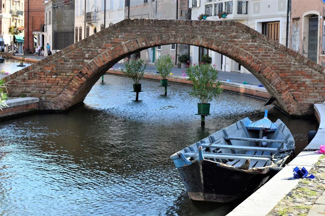 Porta Del Carmine Bed & Breakfast Comacchio